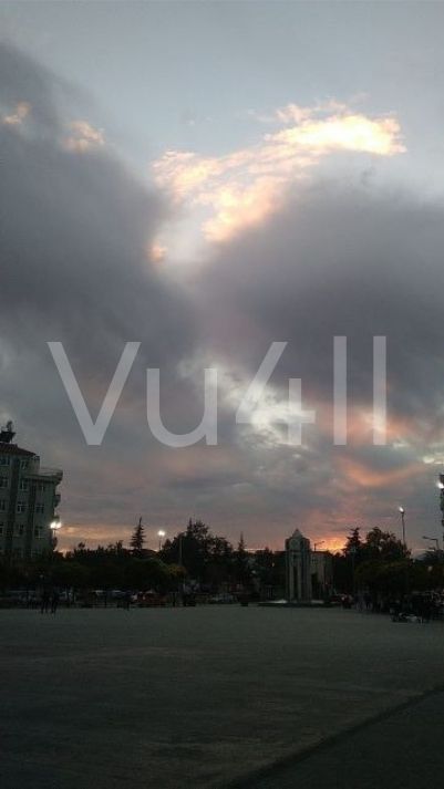Aktekke Meydanı ve Saat Kulesi