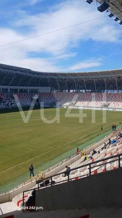 Yeni Karaman Stadyumu